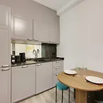 Cosy Apartment With Balcony - 2Br 6P- La Roquette